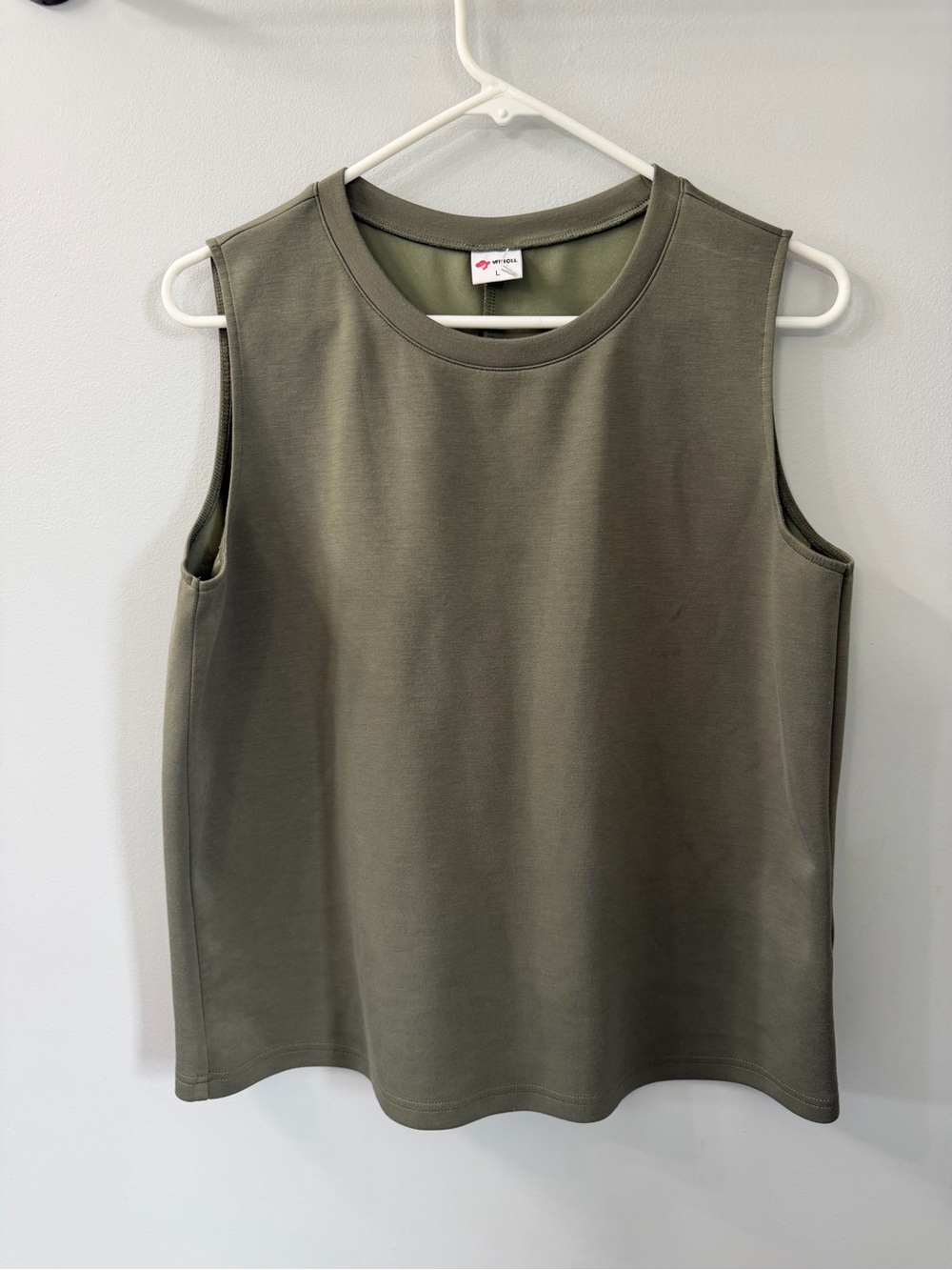 Wiholl Sleeveless Olive Scuba Tank Top Large